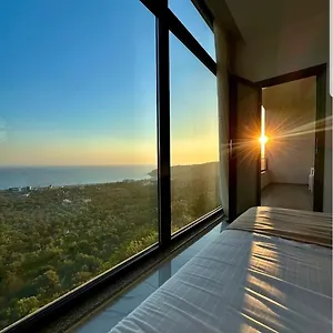 4* Hotel Wait 'n Sea